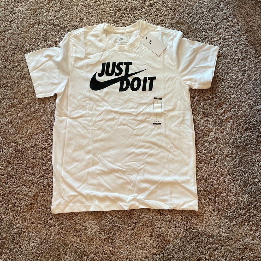NWT Nike White Just Do It Men's Tee size large